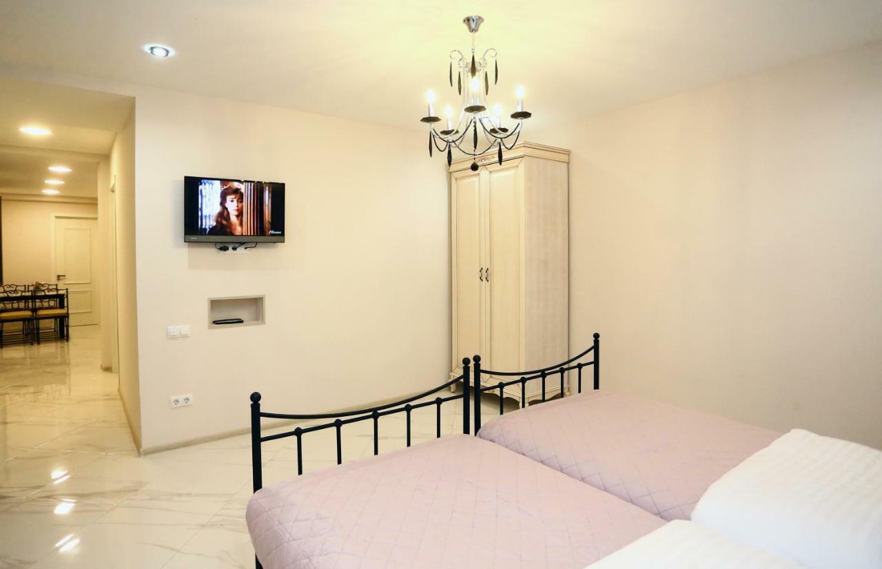 Old Corner Apartman Tbiliszi Kültér fotó